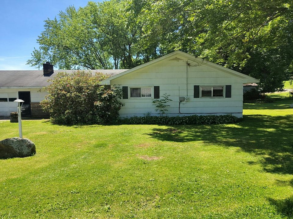 1st image of 110 Crestview Dr