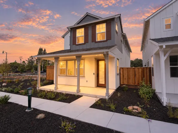 102 Tracy Dr, Windsor, CA 95492