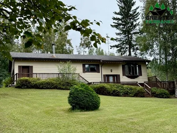 959 Pick Ax Ln, Fairbanks, AK 99712