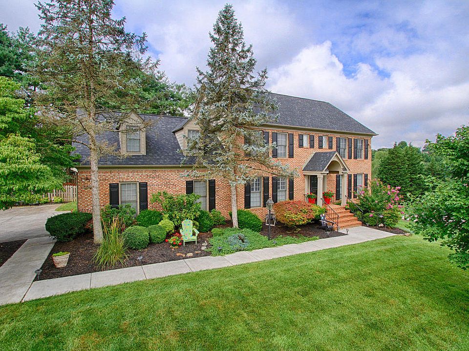 1st image of 1115 Whitower Dr