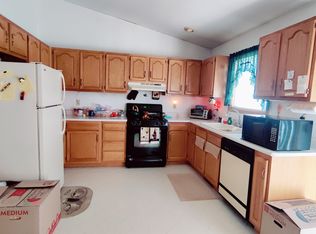 2365 N 4088th Rd, Sheridan, IL 60551