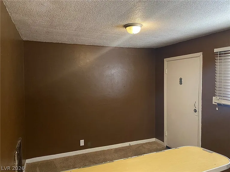 409 W Van Buren Ave #1 — Photo 6