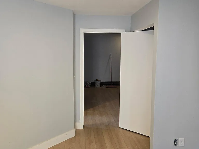 407 N Broom St #2 — Photo 10