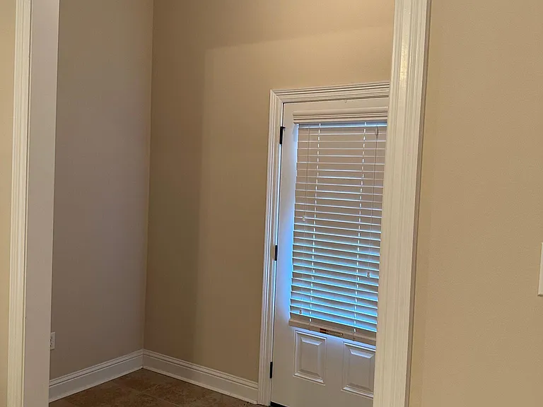 42342 Lakestone Dr — Photo 2