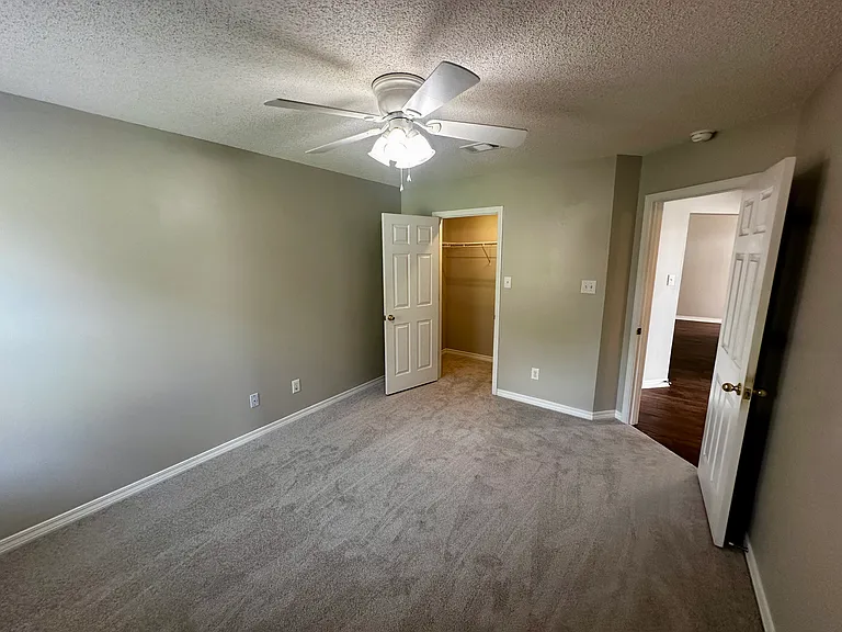 27078 Stratford Glen Dr — Photo 14