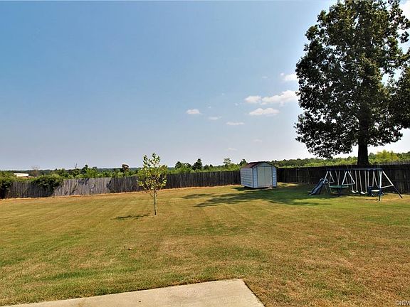 4th image of 4865 Sandtrap Cir