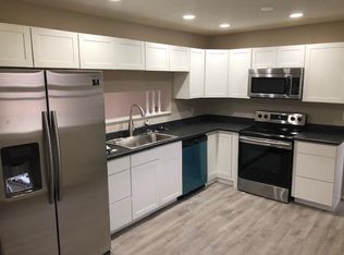 1234 Ozark St NE, Cedar Rapids, IA 52402