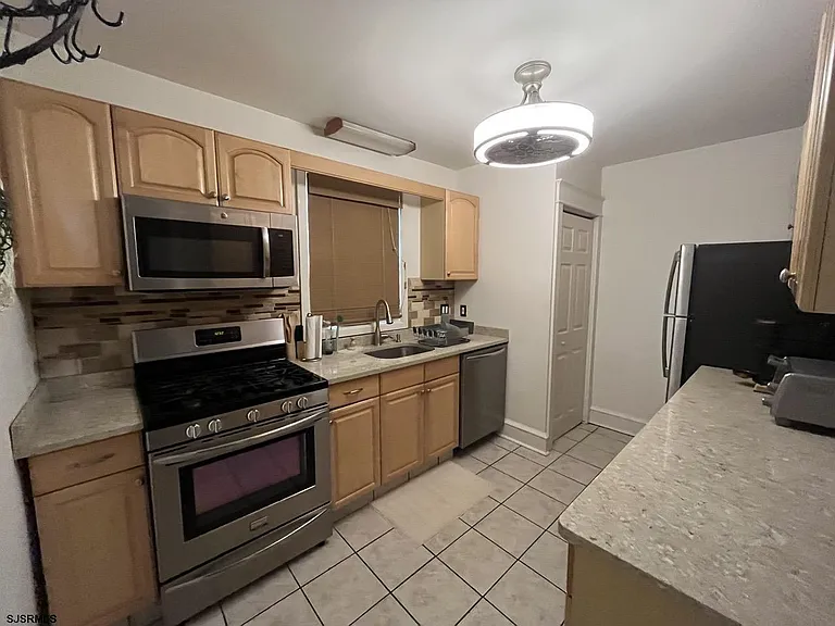 7201 Winchester Ave #FULL SUMMER — Photo 7