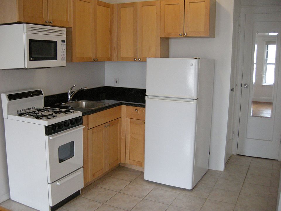 2nd image of 575 2nd Ave APT 3A