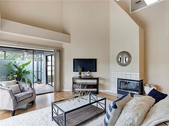 4th image of 407 Westborough Ln
