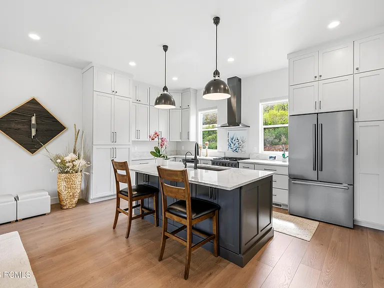 519 W Ascent Dr — Photo 11