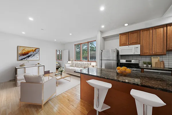 Rented by Vector New York, LLC | media 4