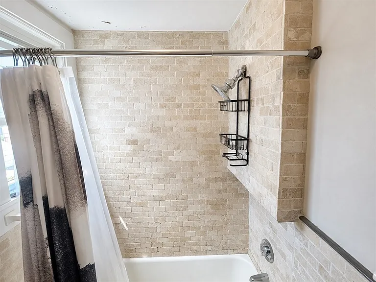 50 Dartmouth St #2 — Photo 13