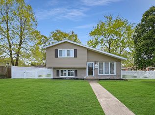 3641 152nd Pl, Midlothian, IL 60445