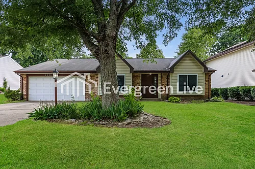 2925 Maureen Ct Photo 1
