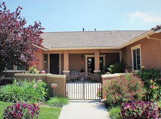 35641 Oak Creek Dr, Yucaipa, CA 92399