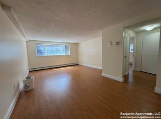 90 Gardner St APT 2B, Allston, MA 02134