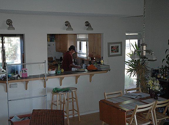 breakfast bar