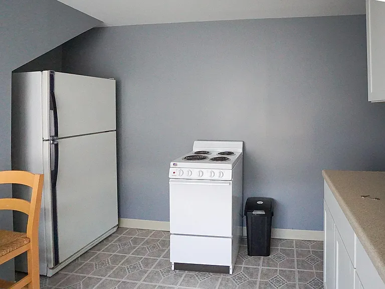 60 Pleasant St #3 — Photo 6
