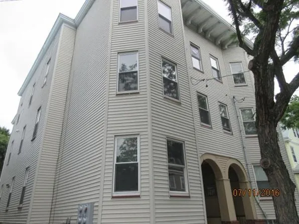 24-26 Holborn St #2A, Dorchester, MA 02121