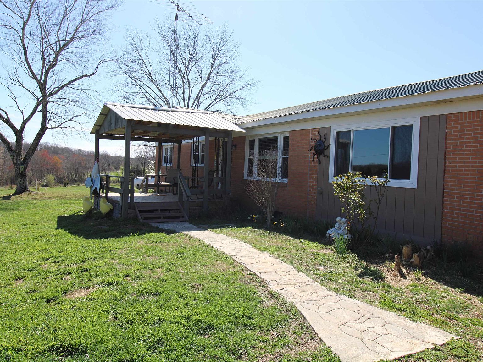685 Hebron Rd, Bruceton, TN 38317 | Zillow