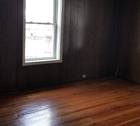 5th image of 1825 Salem Ave SW