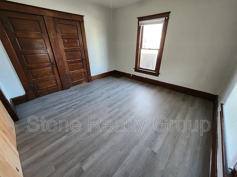 715 S 16th St — Photo 5