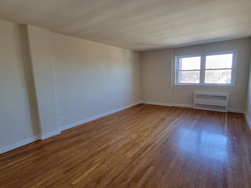 1st image of 14711 34th Ave APT 6J