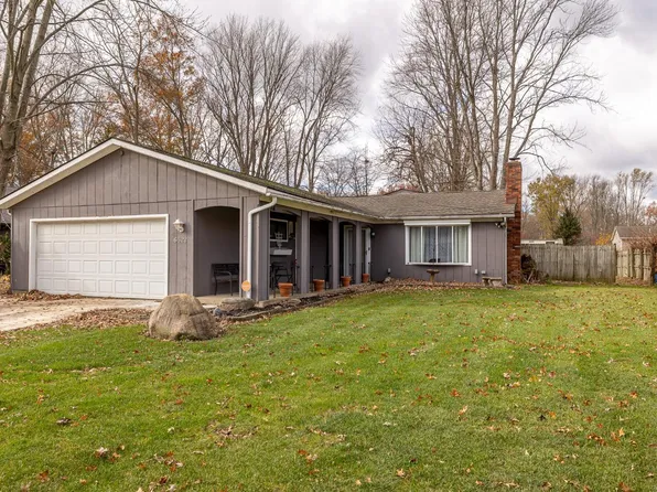 6522 Miller Dr, North Ridgeville, OH 44039