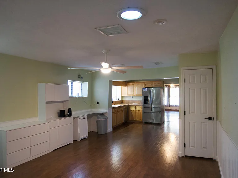 9401 Pavo Ln — Photo 15