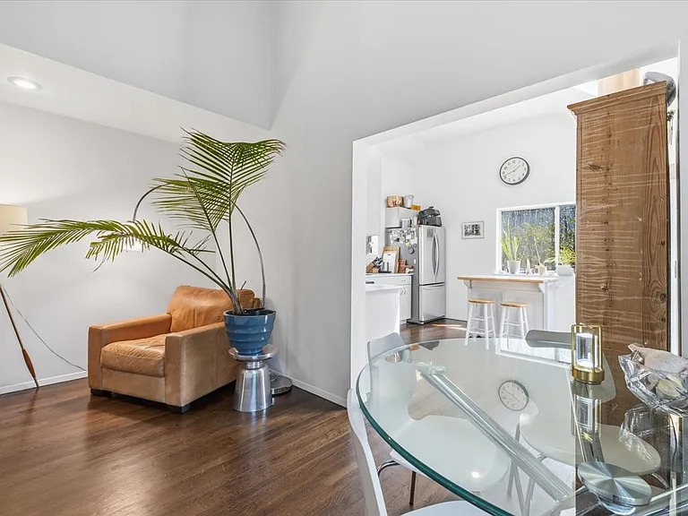 30 Oak Ln — Photo 10