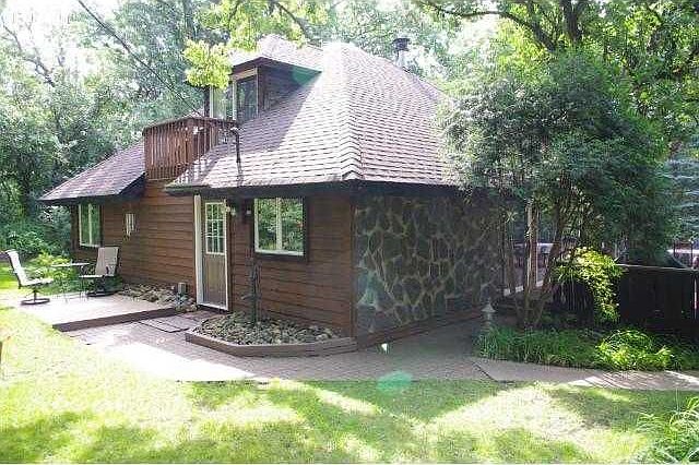 1st image of 2107 Skyway Dr