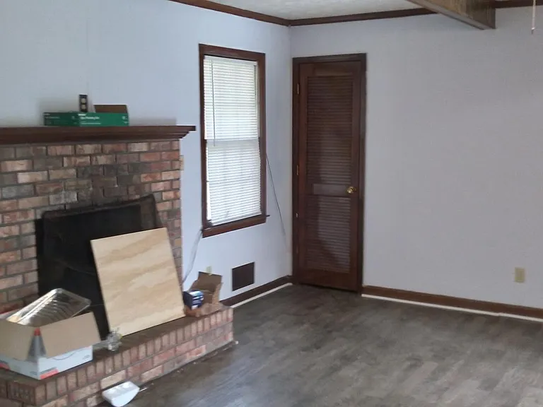 6851 Myra Ln — Photo 4