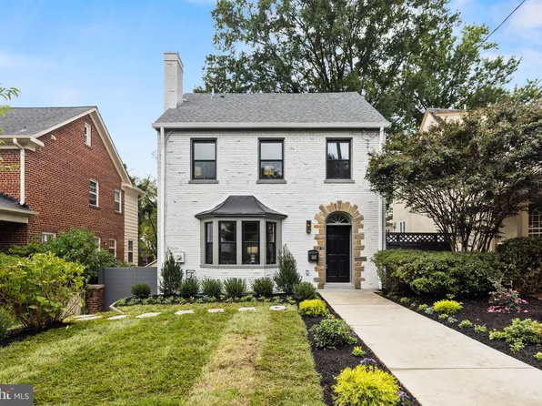 2928 McKinley St NW, Washington, DC 20015