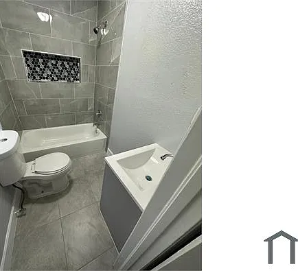 3 bed, 998 sqft, $1,350 — Photo 2
