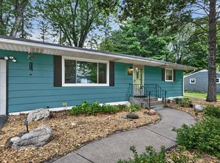 13282 Andrews Ave, Lindstrom, MN 55045