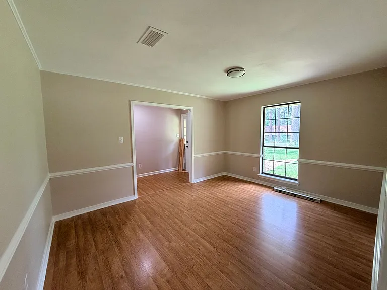 5047 Town North Dr — Photo 6