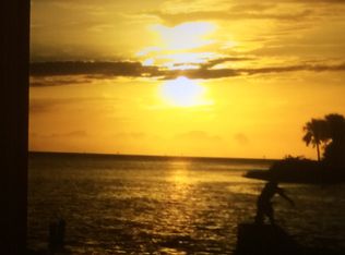 00 Lake St, Yankeetown, FL 34498