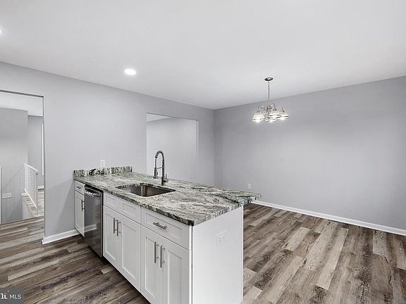 5th image of 24617 Lunsford Ct