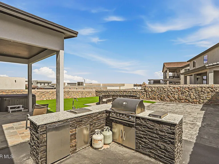 12568 Barbaro Way — Photo 30