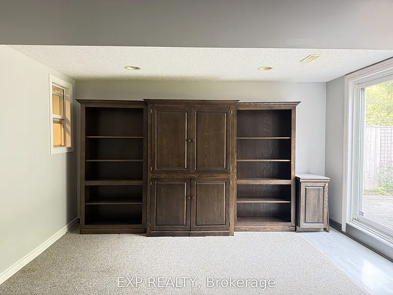 40 Cranberry Ln — Photo 27