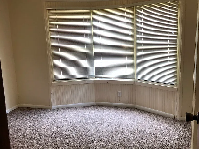 642 An County Rd #470 — Photo 6