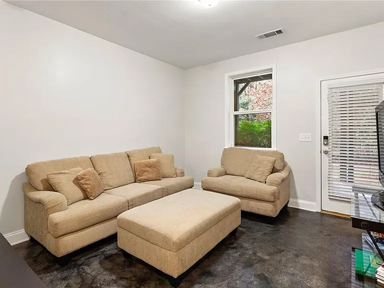 4324 Laurel Creek Ct SE — Photo 28