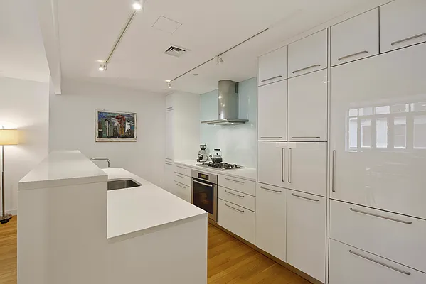 Rented by Nest Seekers International | media 5