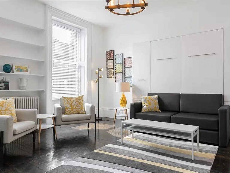 169 Beacon St #3R — Photo 2
