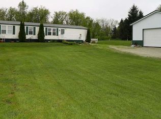 17713 Manitou Rd, Addison, MI 49220