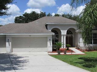 725 Grand Canyon Dr, Valrico, FL 33594