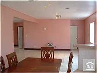 5th image of 815 E 80th St
