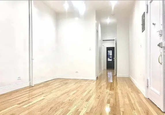 Rented by Corcoran | media 12