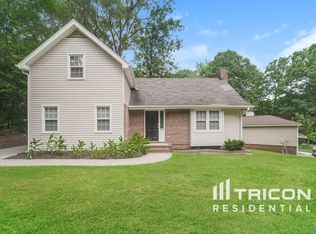 8434 Barncliff Rd, Charlotte, NC 28227